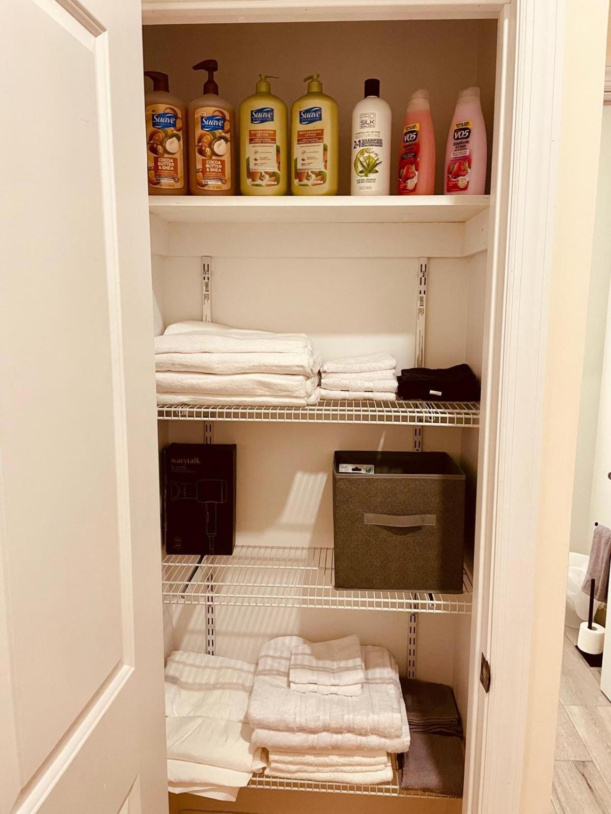 Ooohlala! 2 Beds And 2 Full Baths W/Free Parking Lejlighed Newark Eksteriør billede