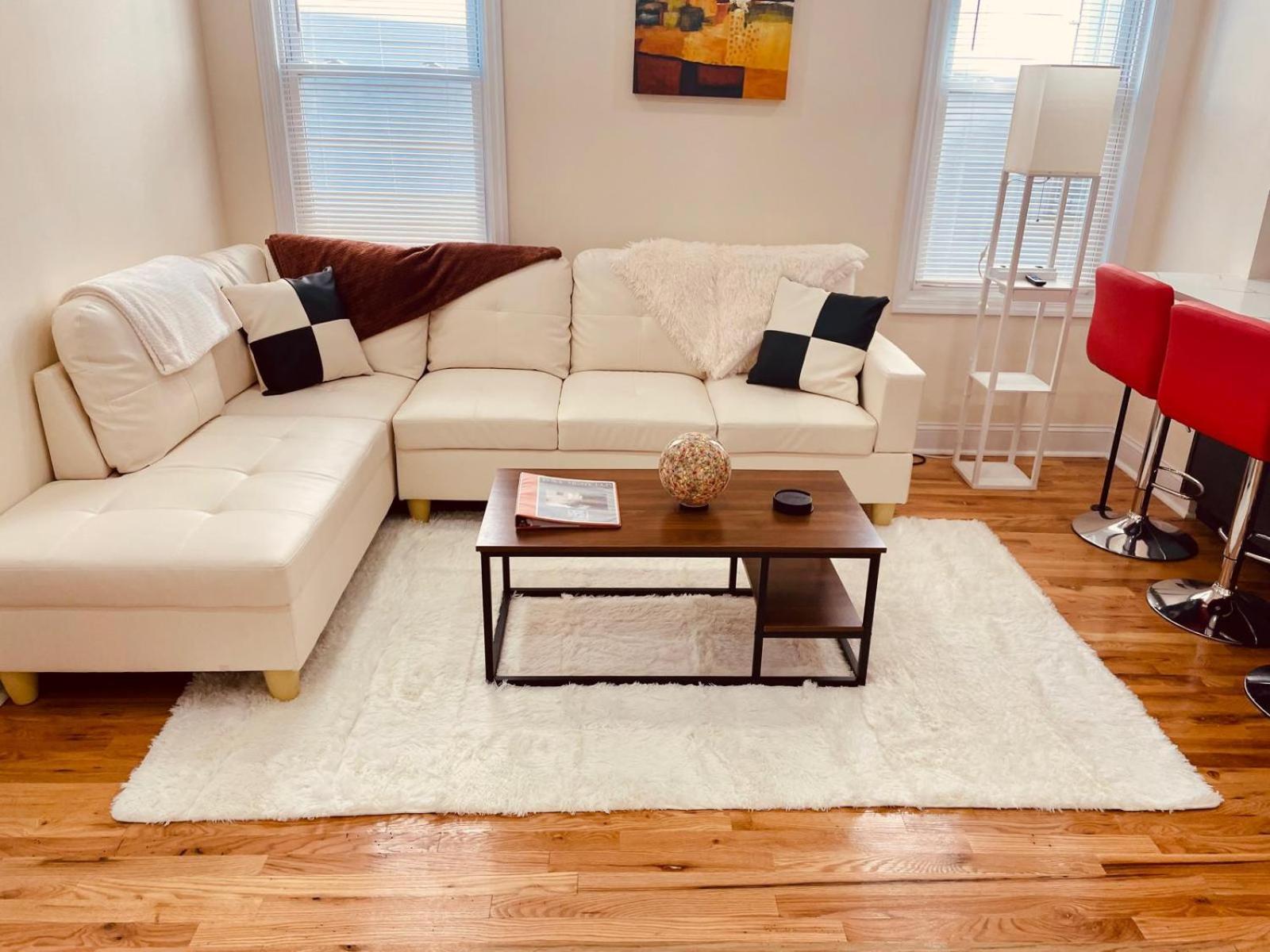 Ooohlala! 2 Beds And 2 Full Baths W/Free Parking Lejlighed Newark Eksteriør billede