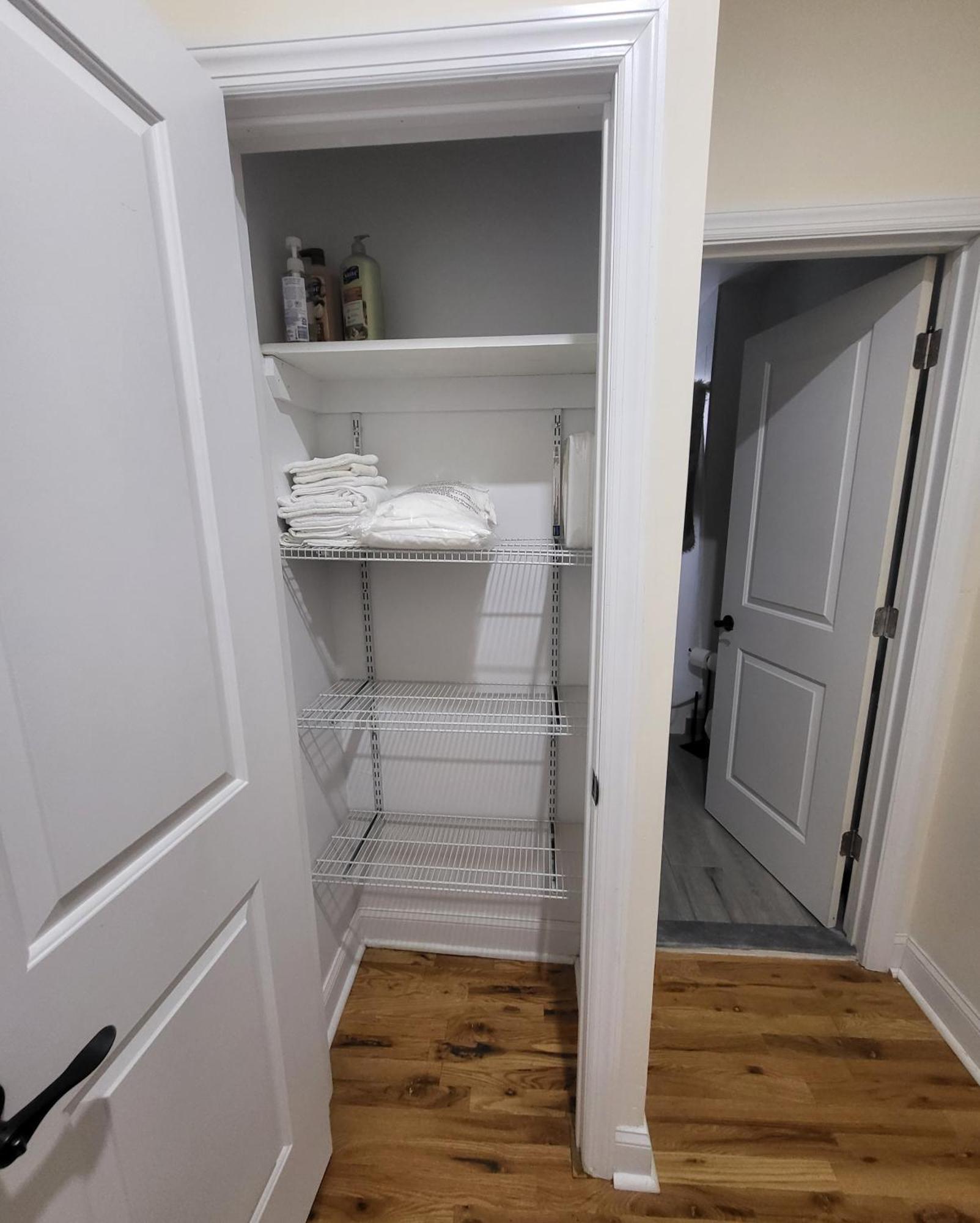 Ooohlala! 2 Beds And 2 Full Baths W/Free Parking Lejlighed Newark Eksteriør billede