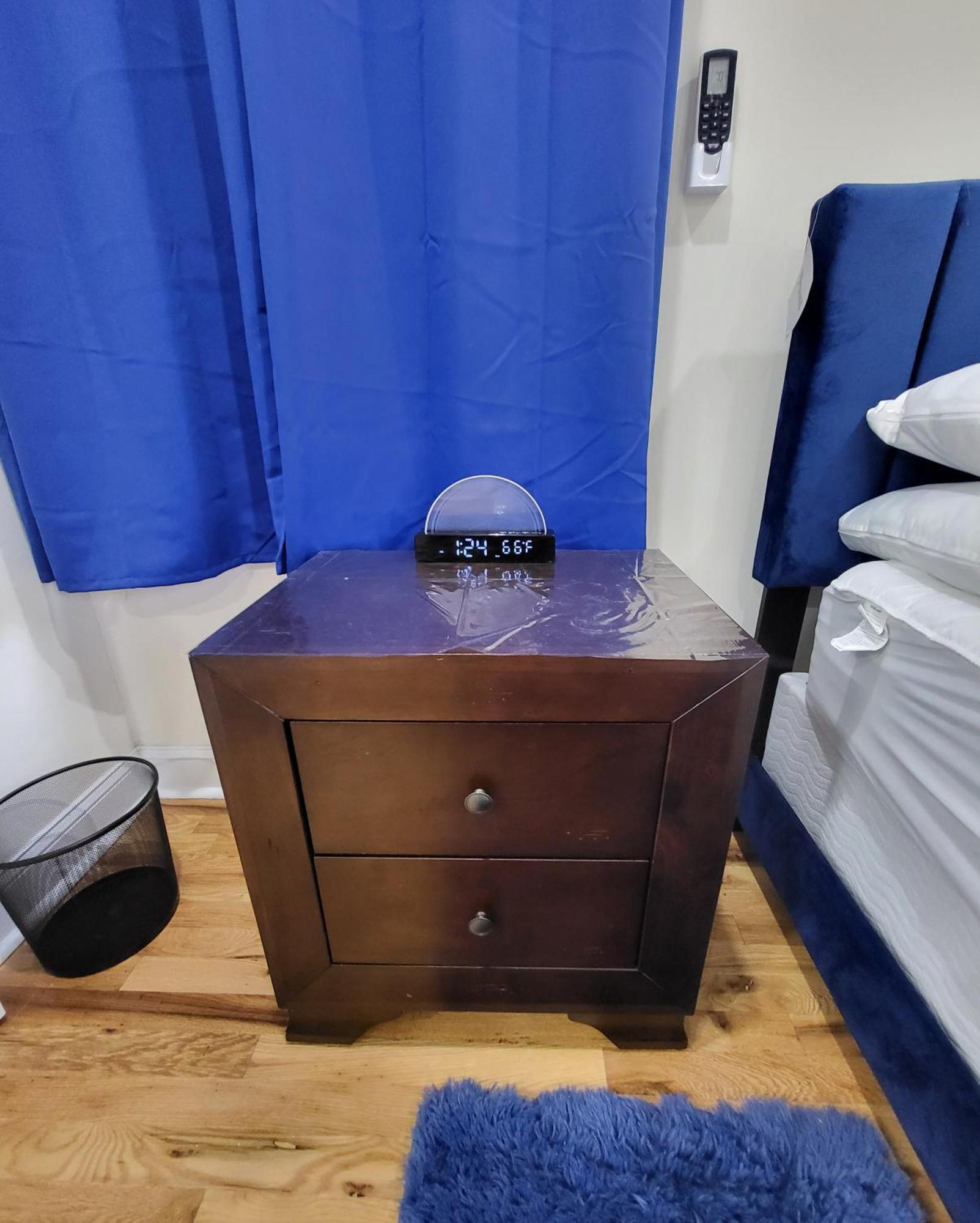 Ooohlala! 2 Beds And 2 Full Baths W/Free Parking Lejlighed Newark Eksteriør billede